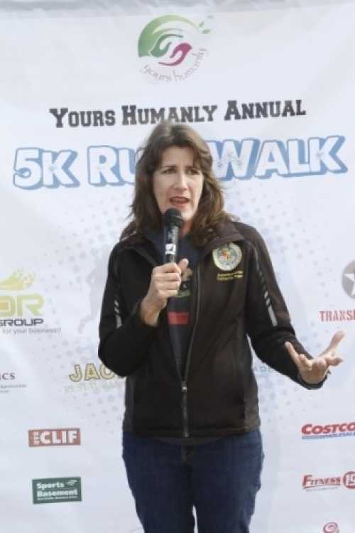 2023 | United States | Family Literacy Night—Meadow Homes