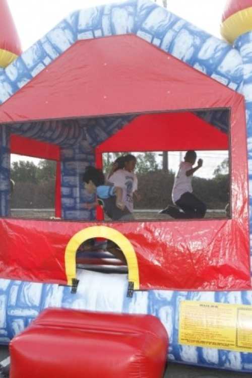 2023 | United States | Family Literacy Night—Meadow Homes